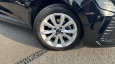 Renault Clio 1.6 E-TECH full hybrid 145 Evolution 5dr Auto Hybrid Hatchback